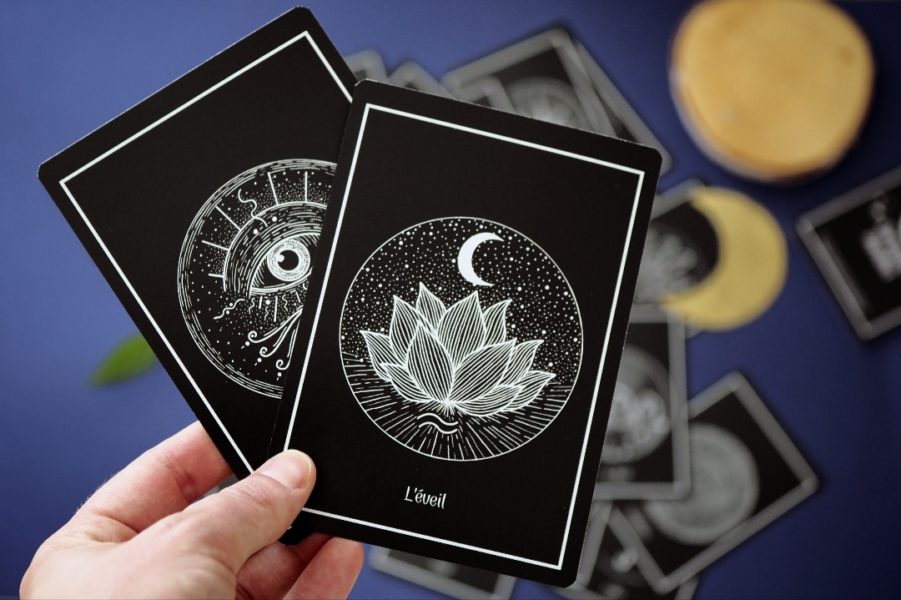 Tarot Et Oracles, Quelles Différences ? - Blogtelemarketing.fr