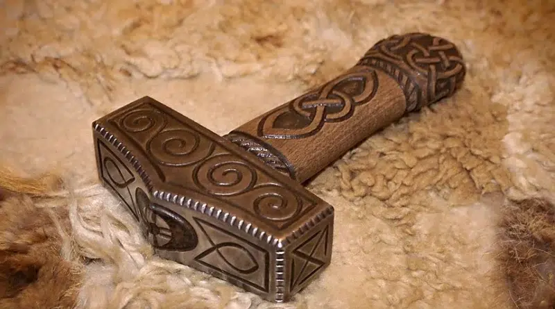 Mjolnir ou marteau de Thor
