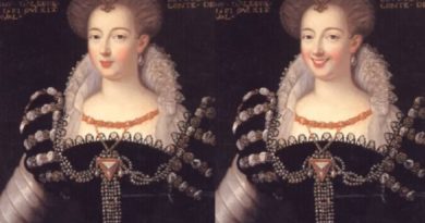 Portrait d'Anne d'Alegre avec et sans sourire